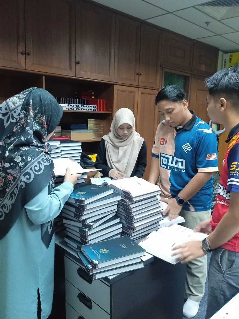 Program Wakaf Al-Quran 2025